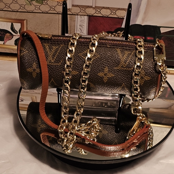 Louis Vuitton Monogram Mini Papillon Barrel Bag with COA - Picture 2 of 16